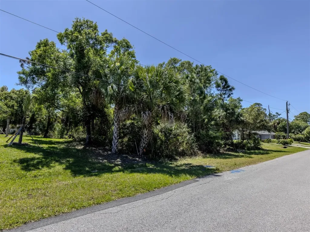 Lavilla Avenue North Port FL 34286