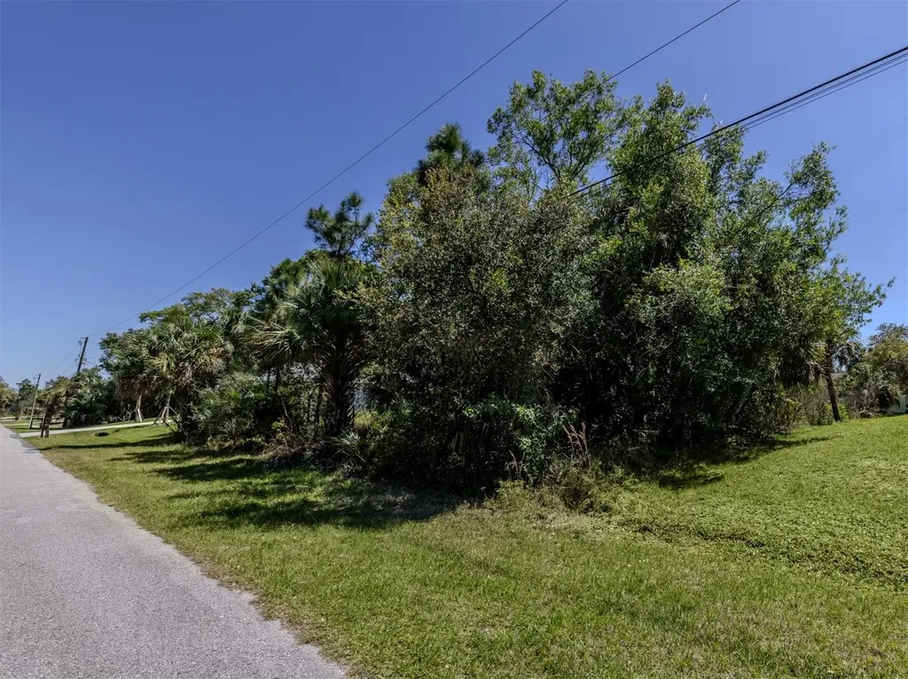 Lavilla Avenue North Port FL 34286
