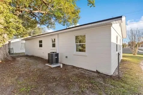 712 Pilaklakaha Avenue Auburndale FL 33823
