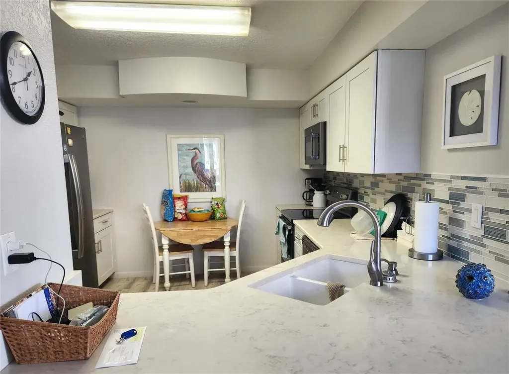 5901 Bahia Del Mar Circle St Petersburg FL 33715
