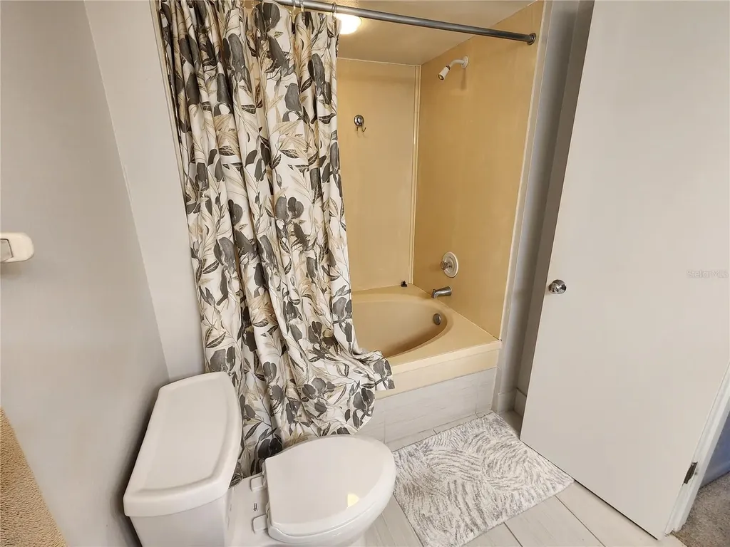 5901 Bahia Del Mar Circle St Petersburg FL 33715