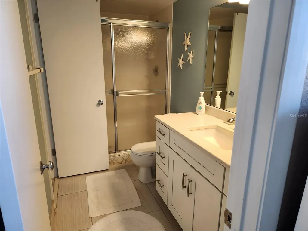 5901 Bahia Del Mar Circle St Petersburg FL 33715