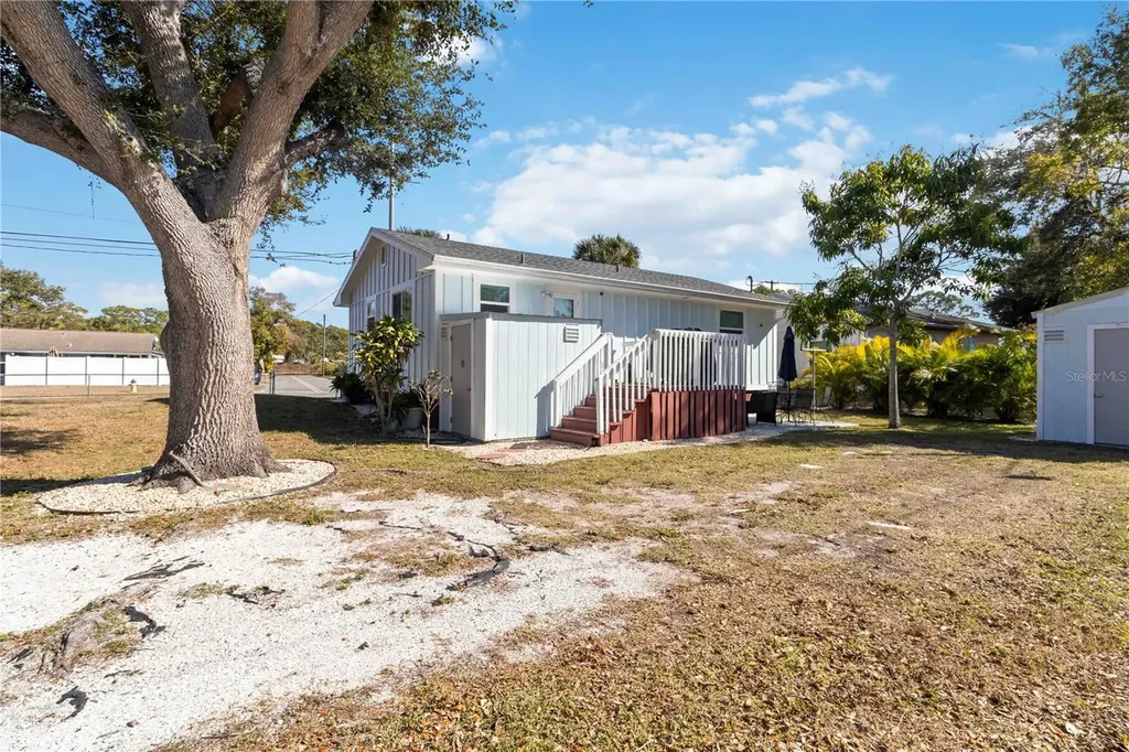 603 Church Street Nokomis FL 34275