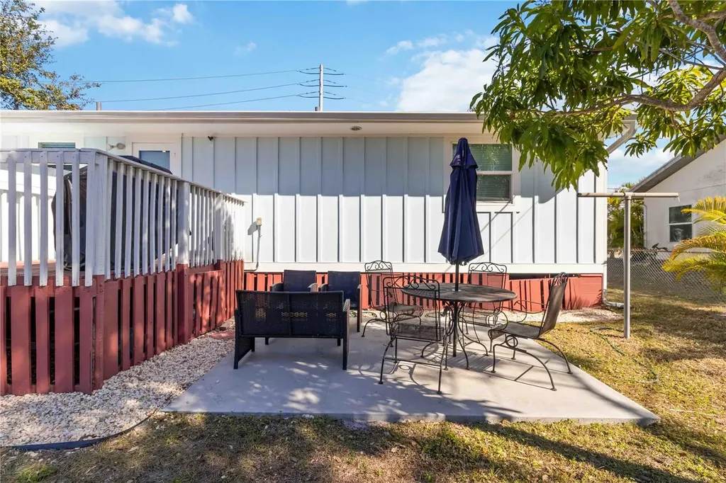 603 Church Street Nokomis FL 34275
