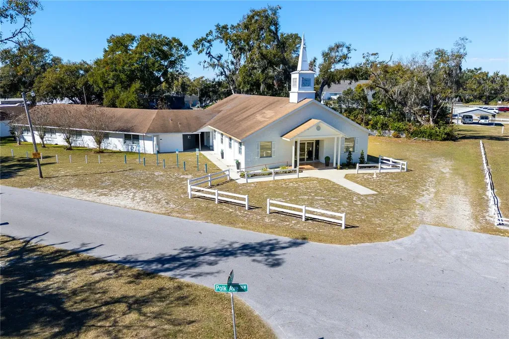 6104 Polk Avenue NW Lakeland FL 33810