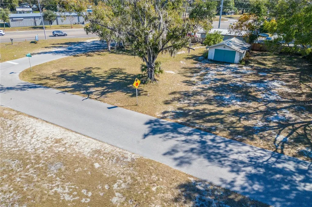 6104 Polk Avenue NW Lakeland FL 33810