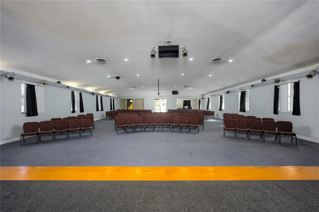 6104 Polk Avenue NW Lakeland FL 33810