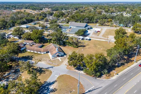 6104 Polk Avenue NW Lakeland FL 33810