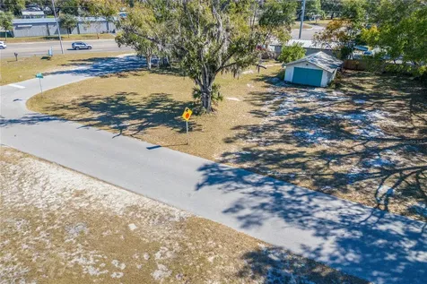 6104 Polk Avenue NW Lakeland FL 33810