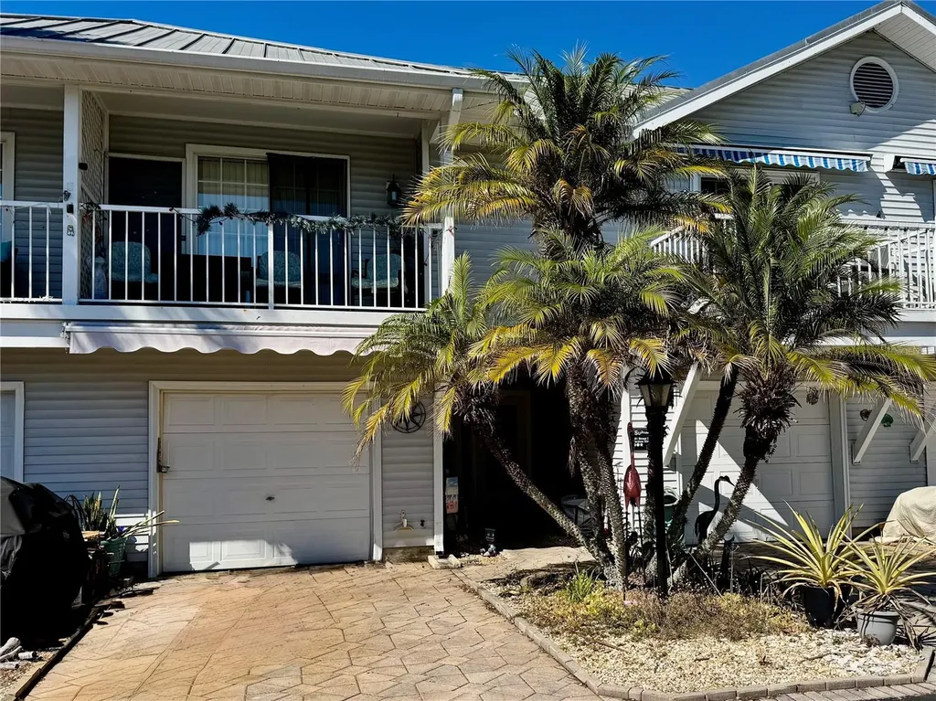 2111 Vista Del Sol Circle Lutz FL 33558