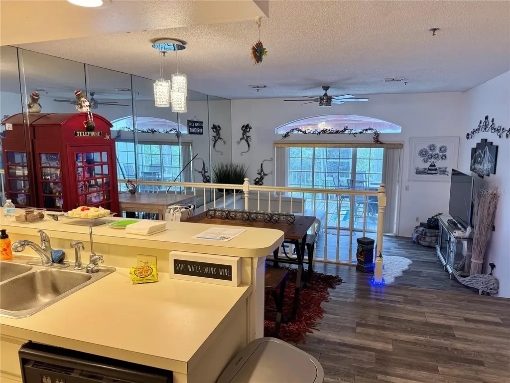 2111 Vista Del Sol Circle Lutz FL 33558