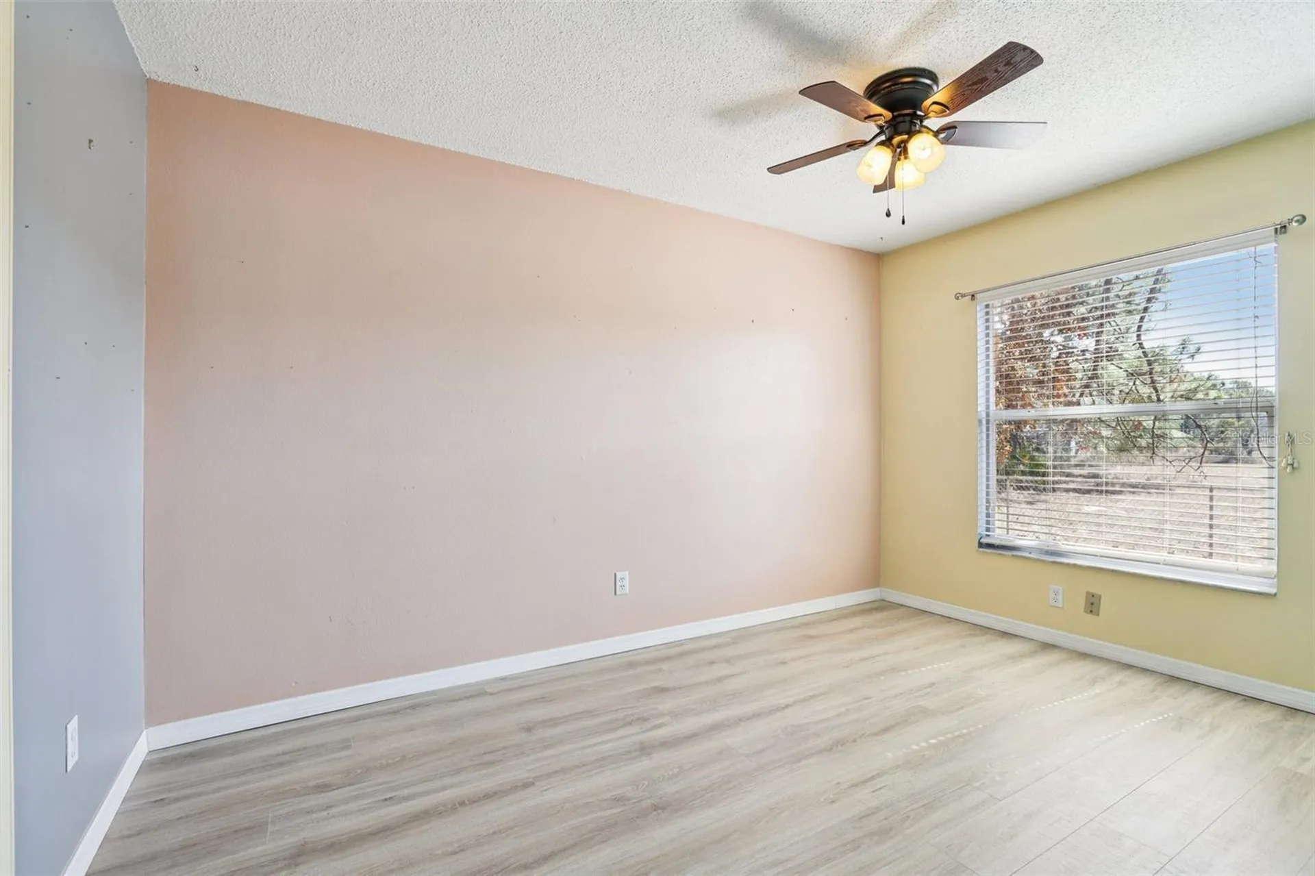 15327 Green Jay Road Weeki Wachee FL 34614