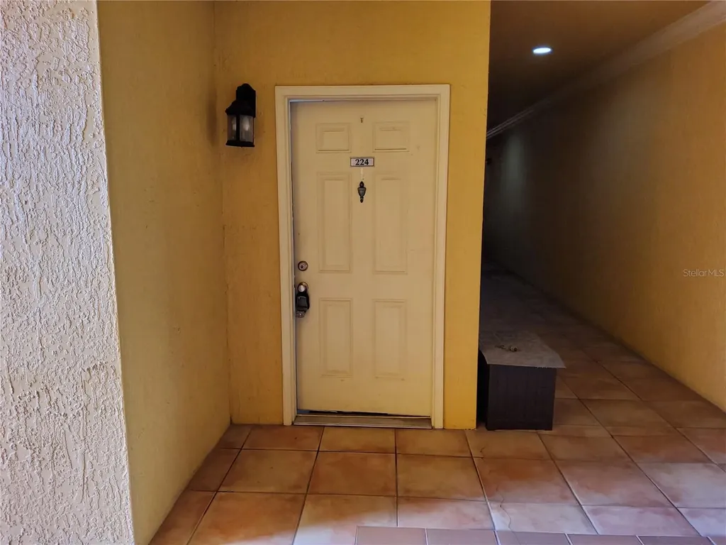 4333 Bayside Village Drive Tampa FL 33615