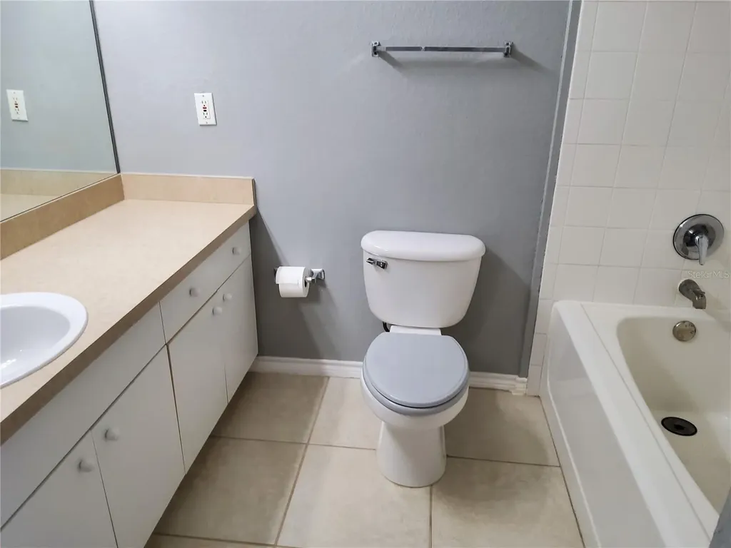 4333 Bayside Village Drive Tampa FL 33615