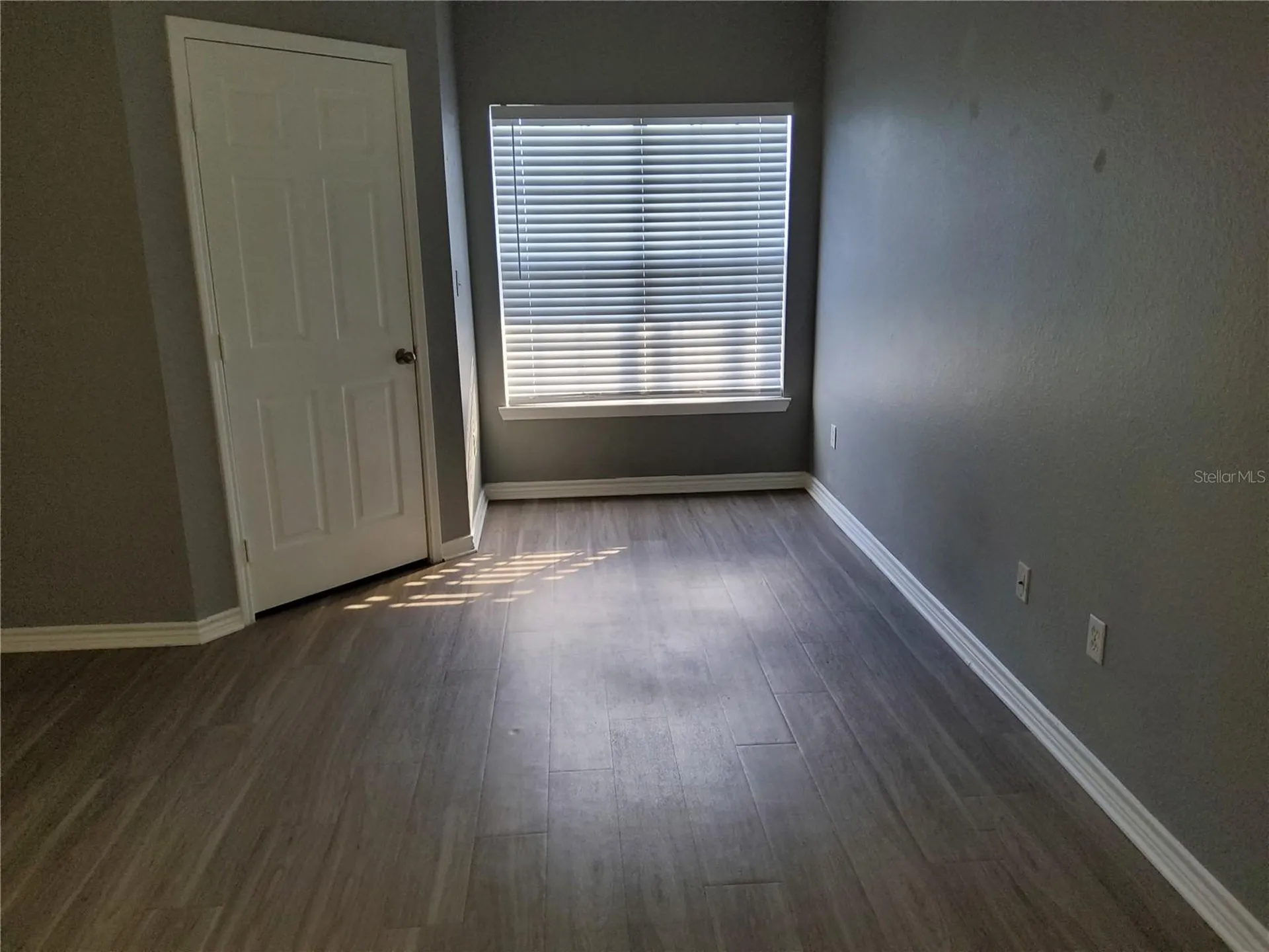 4333 Bayside Village Drive Tampa FL 33615