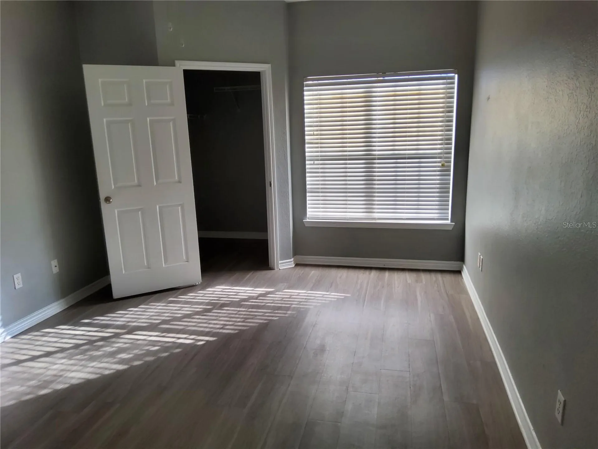 4333 Bayside Village Drive Tampa FL 33615