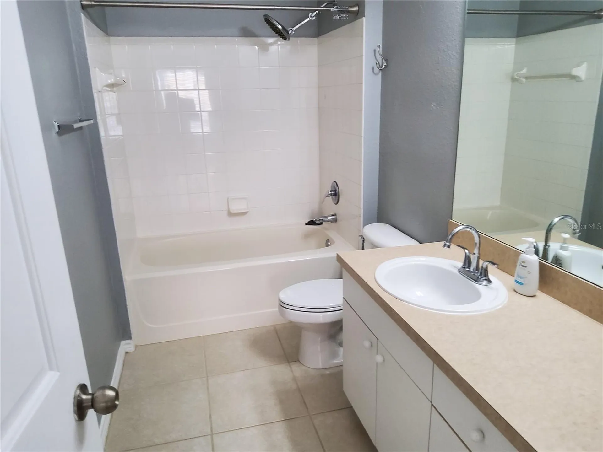 4333 Bayside Village Drive Tampa FL 33615