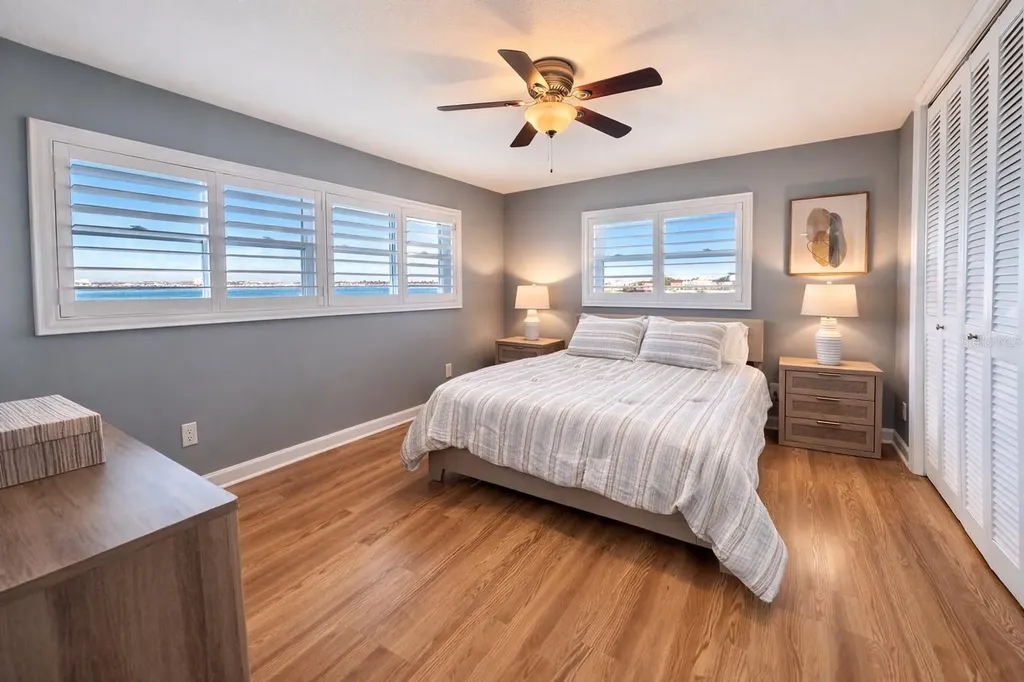 615 Harbor Island Clearwater Beach FL 33767