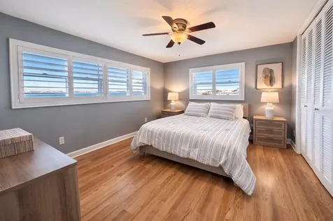 615 Harbor Island Clearwater Beach FL 33767