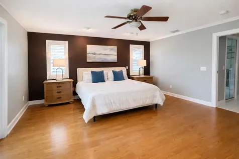 615 Harbor Island Clearwater Beach FL 33767