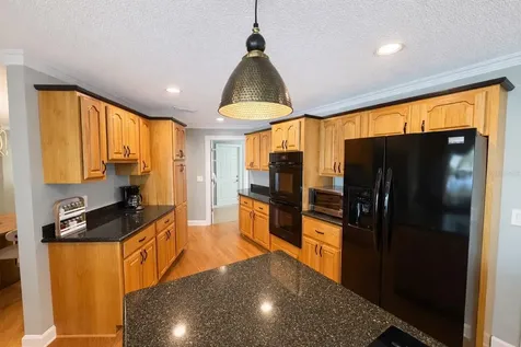 615 Harbor Island Clearwater Beach FL 33767