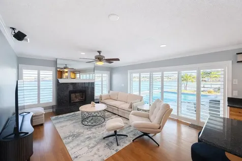 615 Harbor Island Clearwater Beach FL 33767