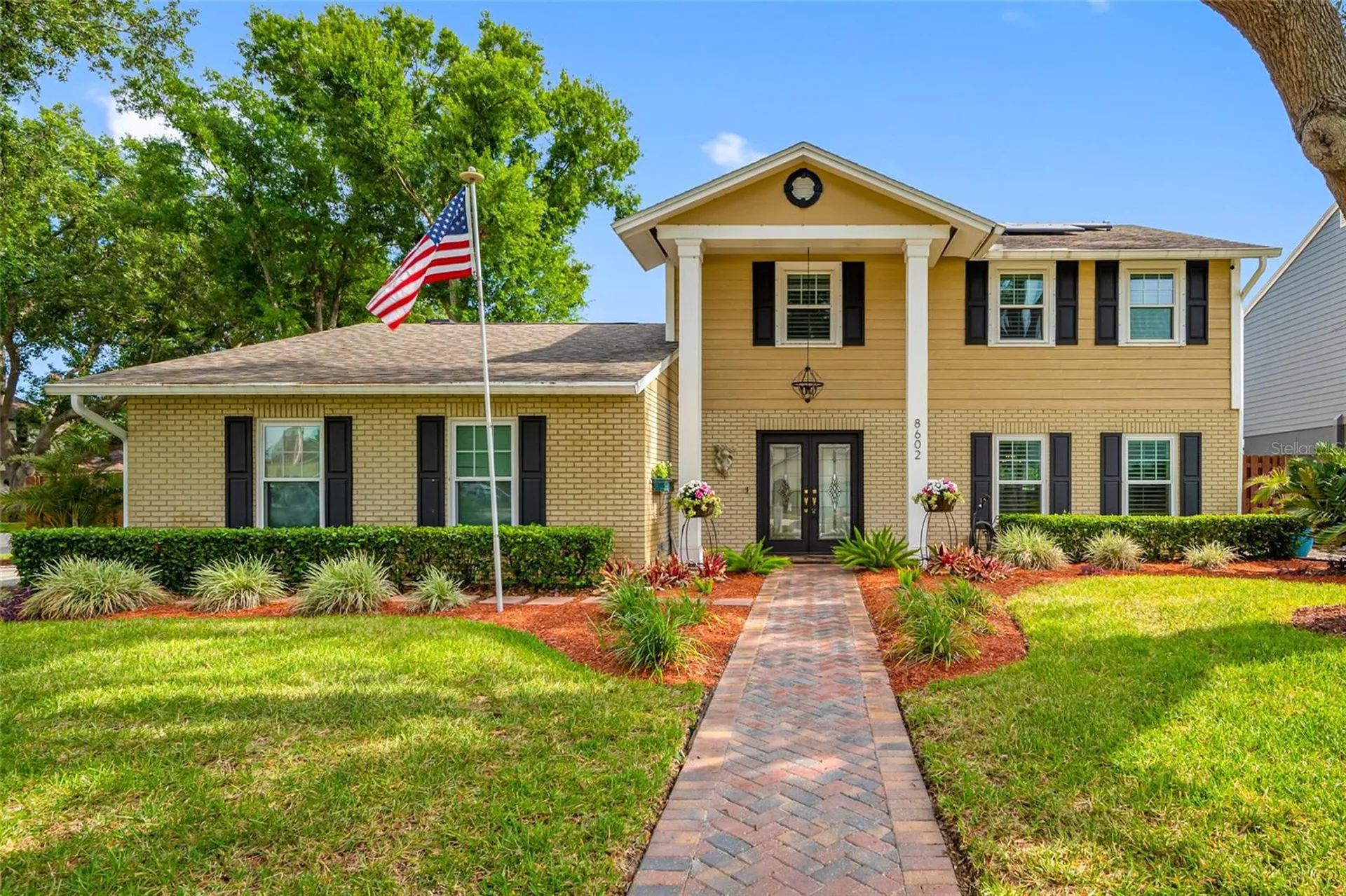 8602 Leighton Drive Tampa FL 33614