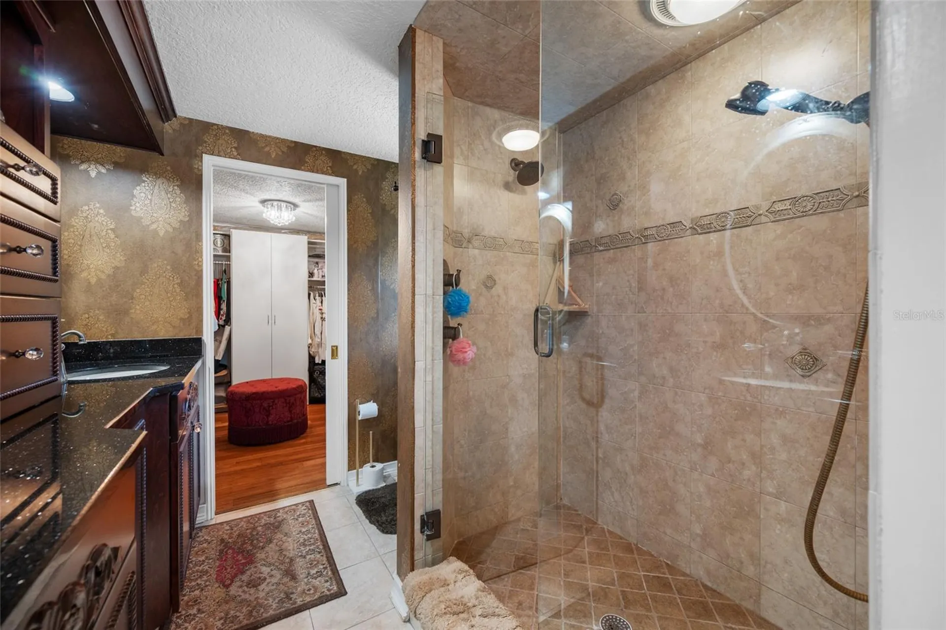 8602 Leighton Drive Tampa FL 33614