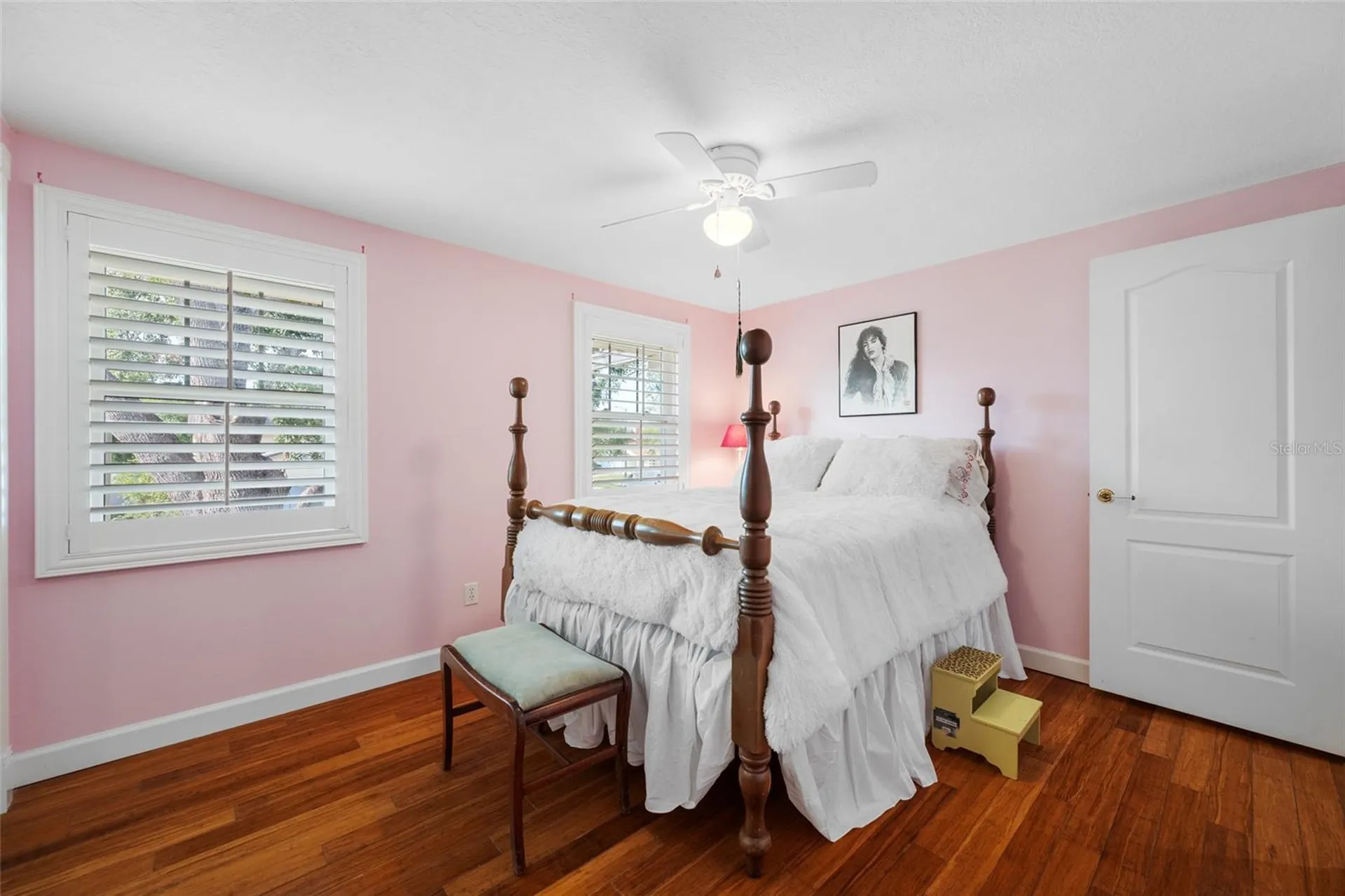 8602 Leighton Drive Tampa FL 33614