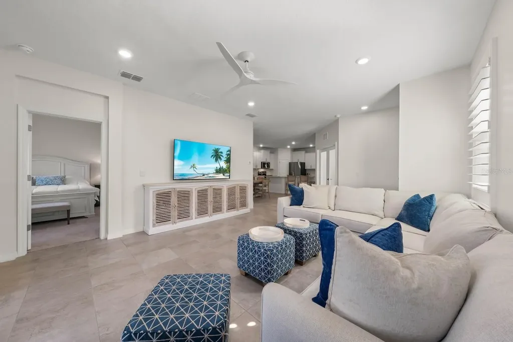 18244 Cropside Trail Bradenton FL 34211