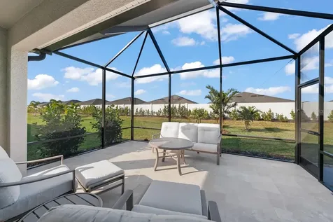 18244 Cropside Trail Bradenton FL 34211