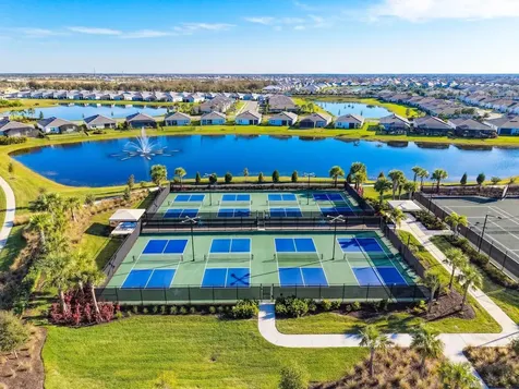 18244 Cropside Trail Bradenton FL 34211