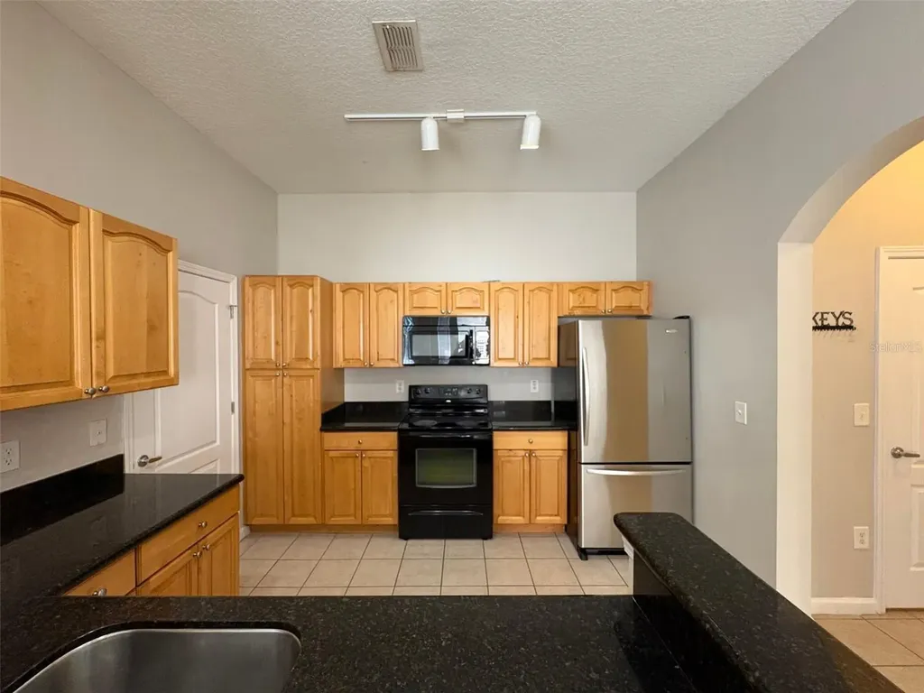 5252 Cane Island Loop Kissimmee FL 34746