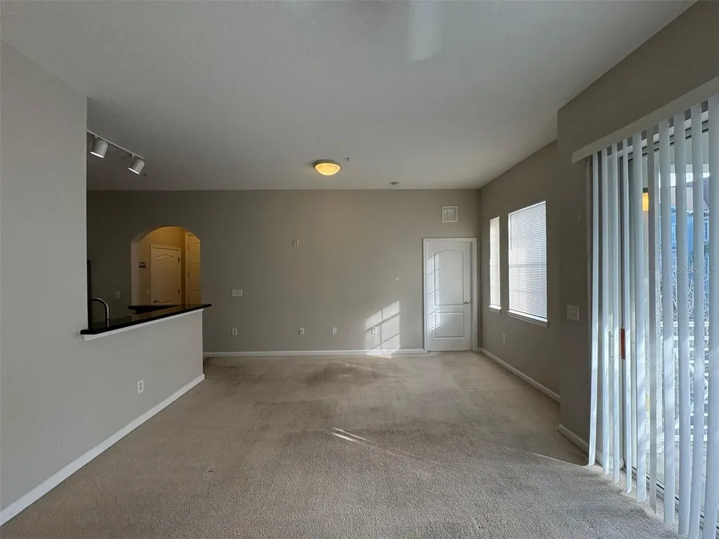 5252 Cane Island Loop Kissimmee FL 34746