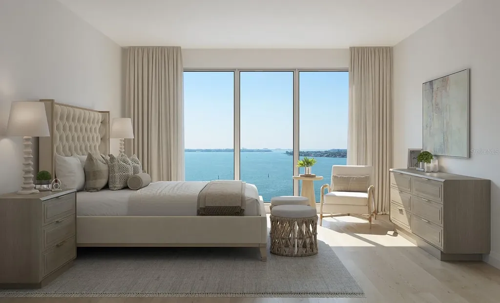 325 Golden Gate Point Sarasota FL 34236