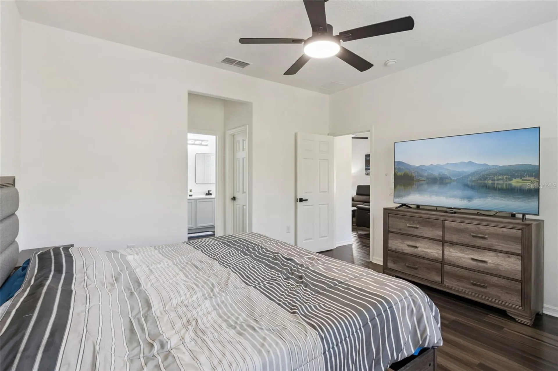 884 Grand Canal Drive Kissimmee FL 34759