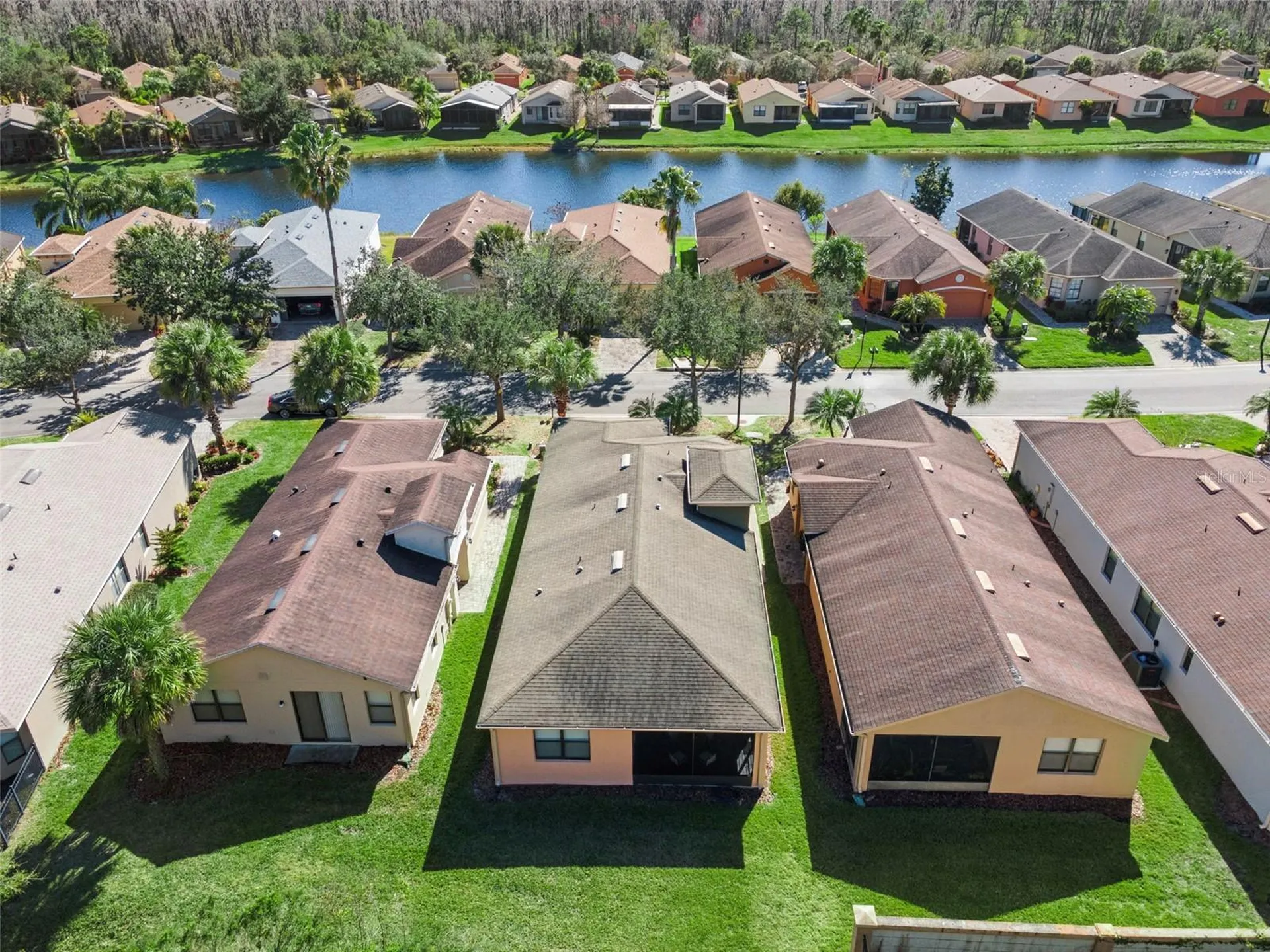884 Grand Canal Drive Kissimmee FL 34759