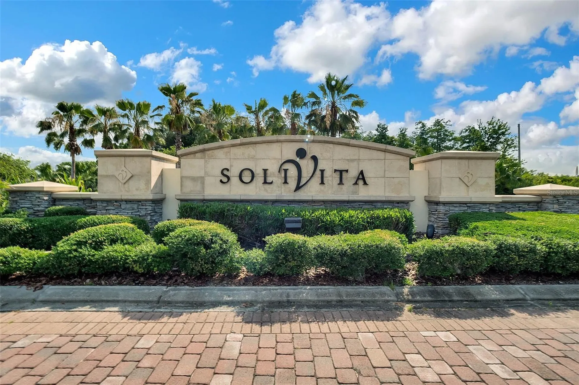 884 Grand Canal Drive Kissimmee FL 34759