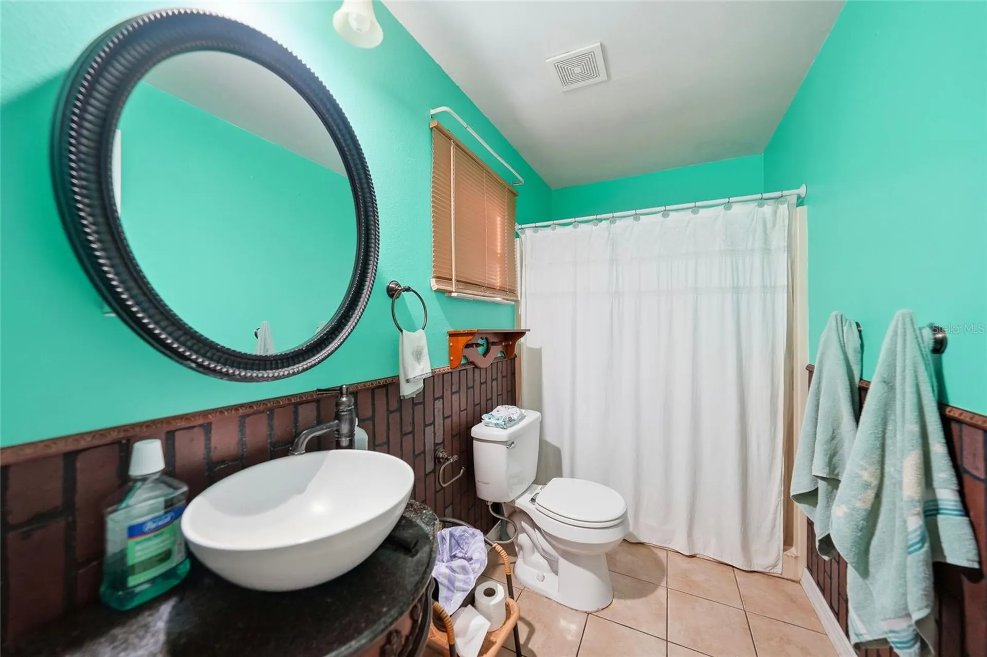 2213 NE 6th Place Cape Coral FL 33909