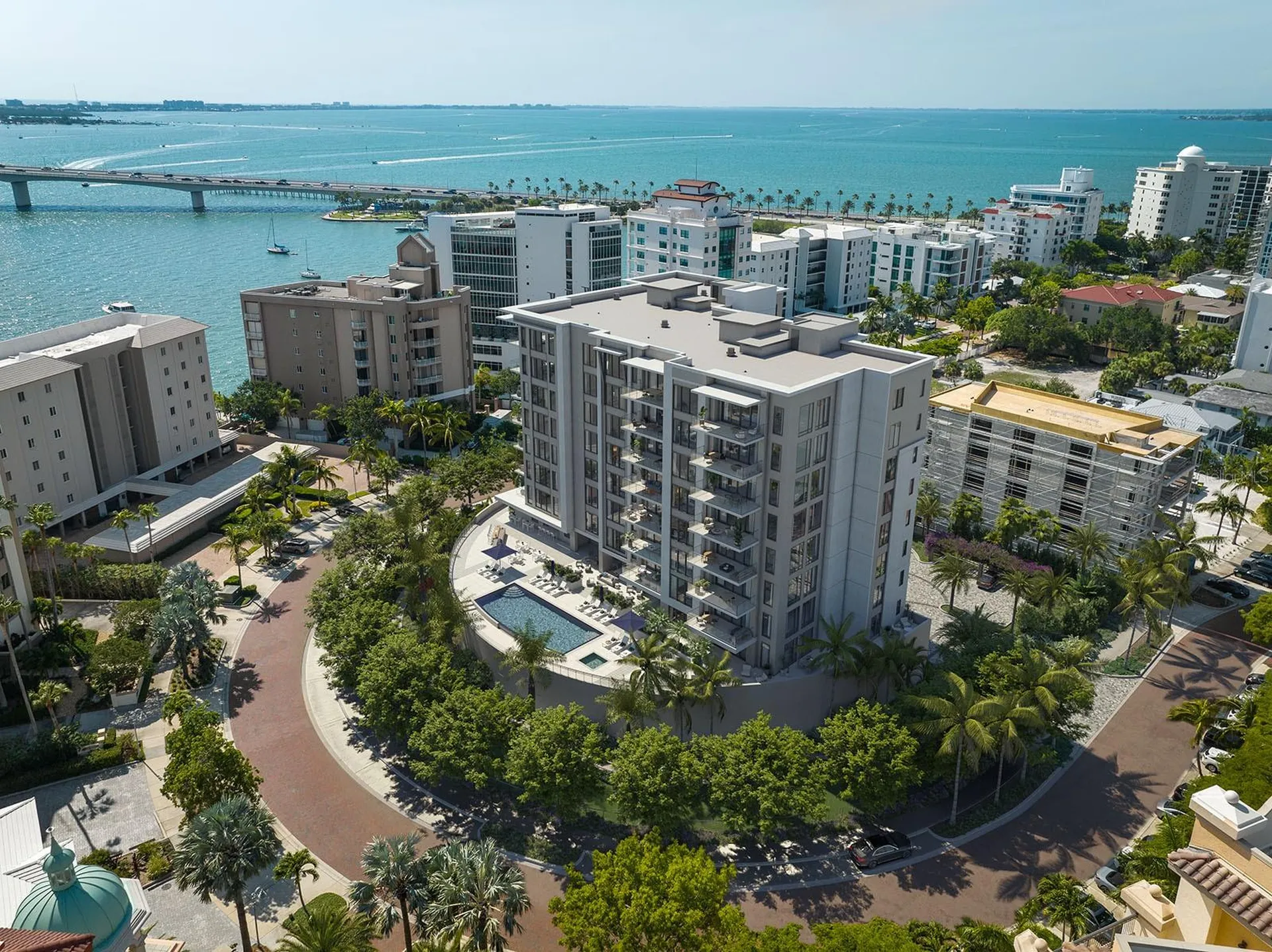 Sarasota FL, 325 Golden Gate Point, Unit 604