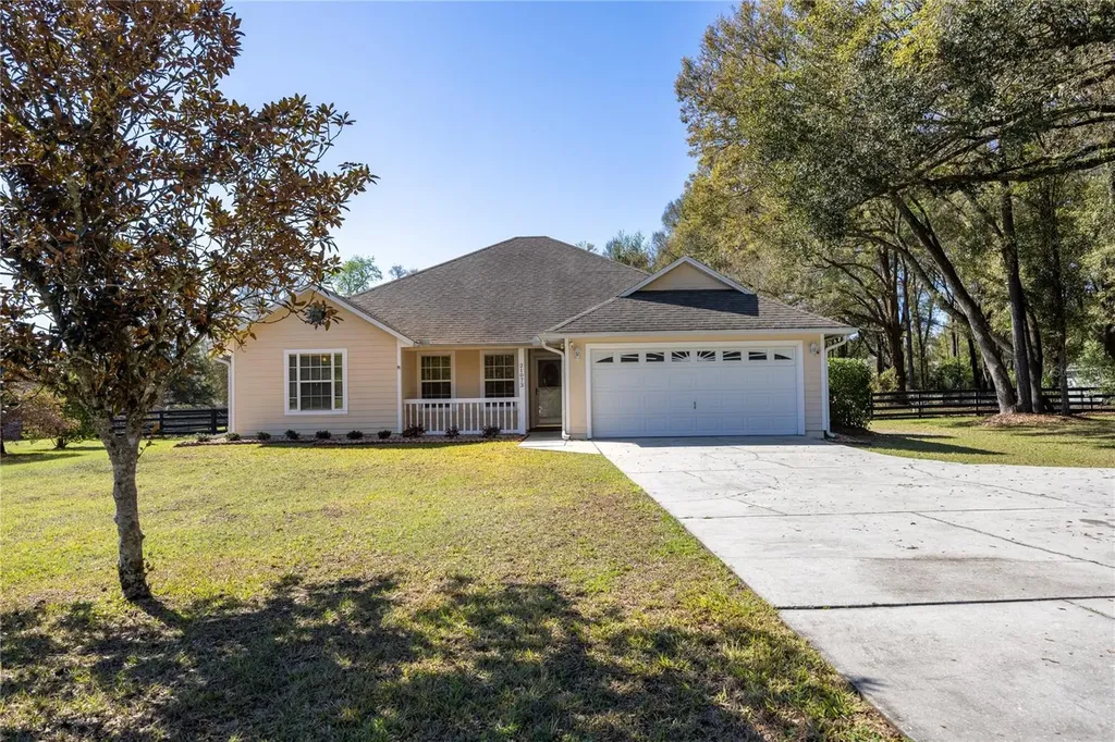 21073 NW 167th Place High Springs FL 32643
