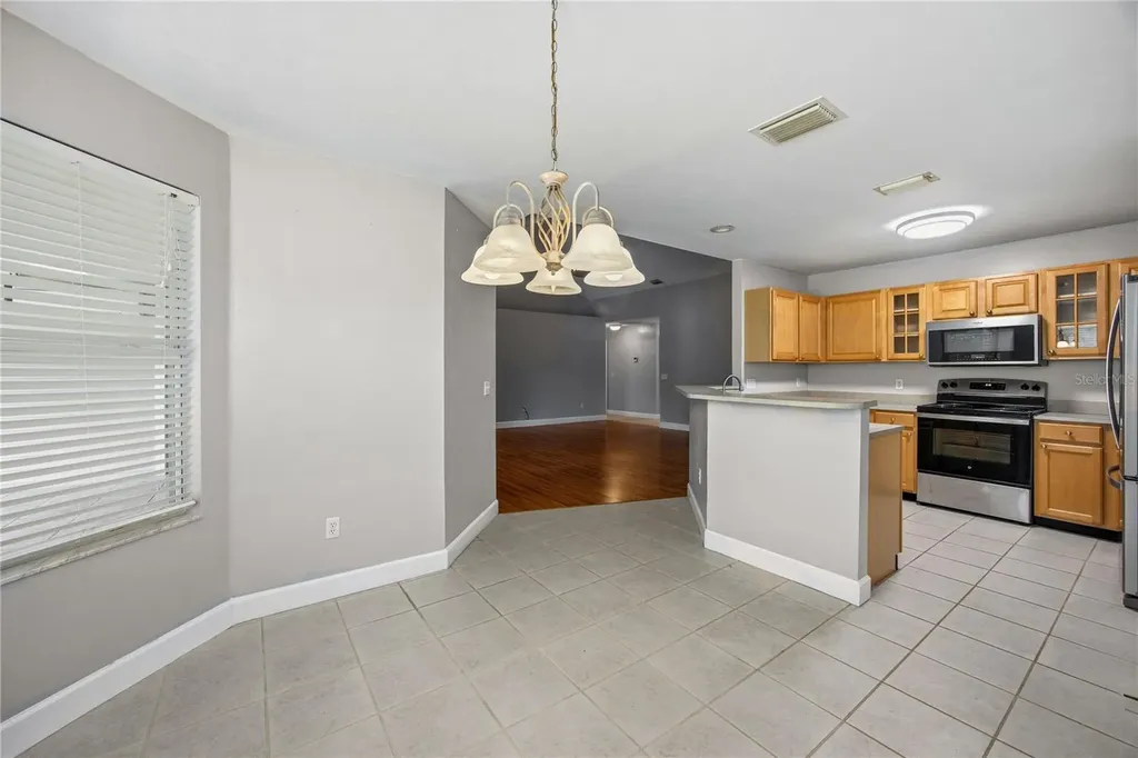 21073 NW 167th Place High Springs FL 32643