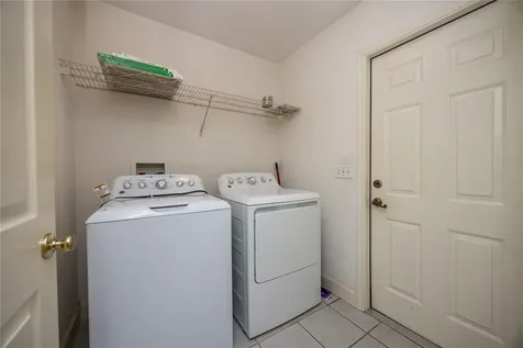 21073 NW 167th Place High Springs FL 32643