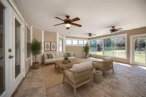 21073 NW 167th Place High Springs FL 32643
