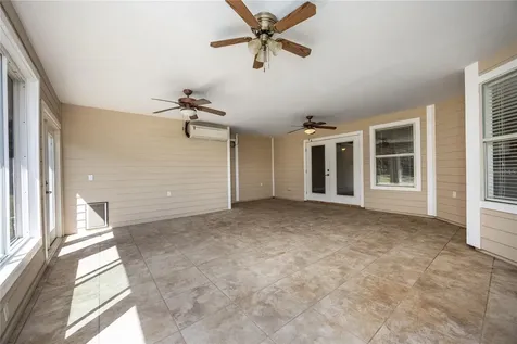 21073 NW 167th Place High Springs FL 32643