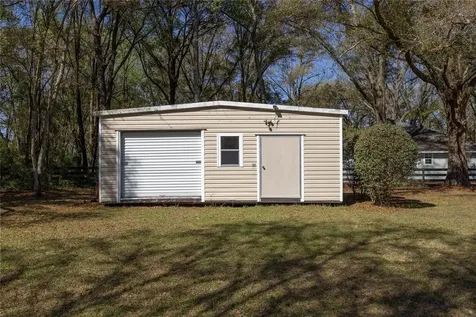 21073 NW 167th Place High Springs FL 32643
