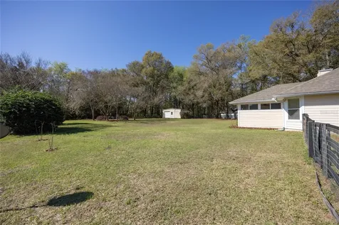 21073 NW 167th Place High Springs FL 32643