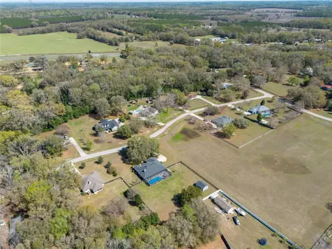 21073 NW 167th Place High Springs FL 32643