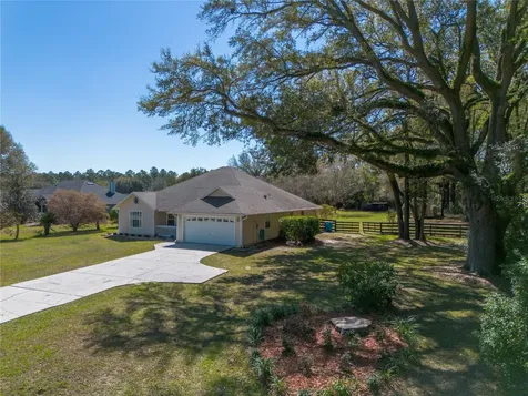 21073 NW 167th Place High Springs FL 32643