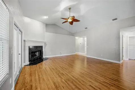21073 NW 167th Place High Springs FL 32643